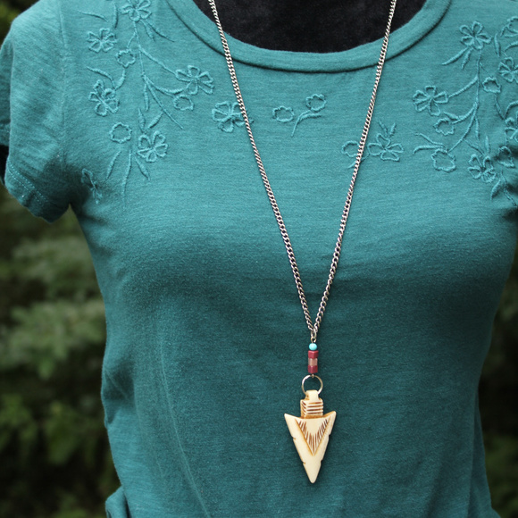 Free People Vanessa Mooney Arrowhead Necklace - Picture 8 of 8